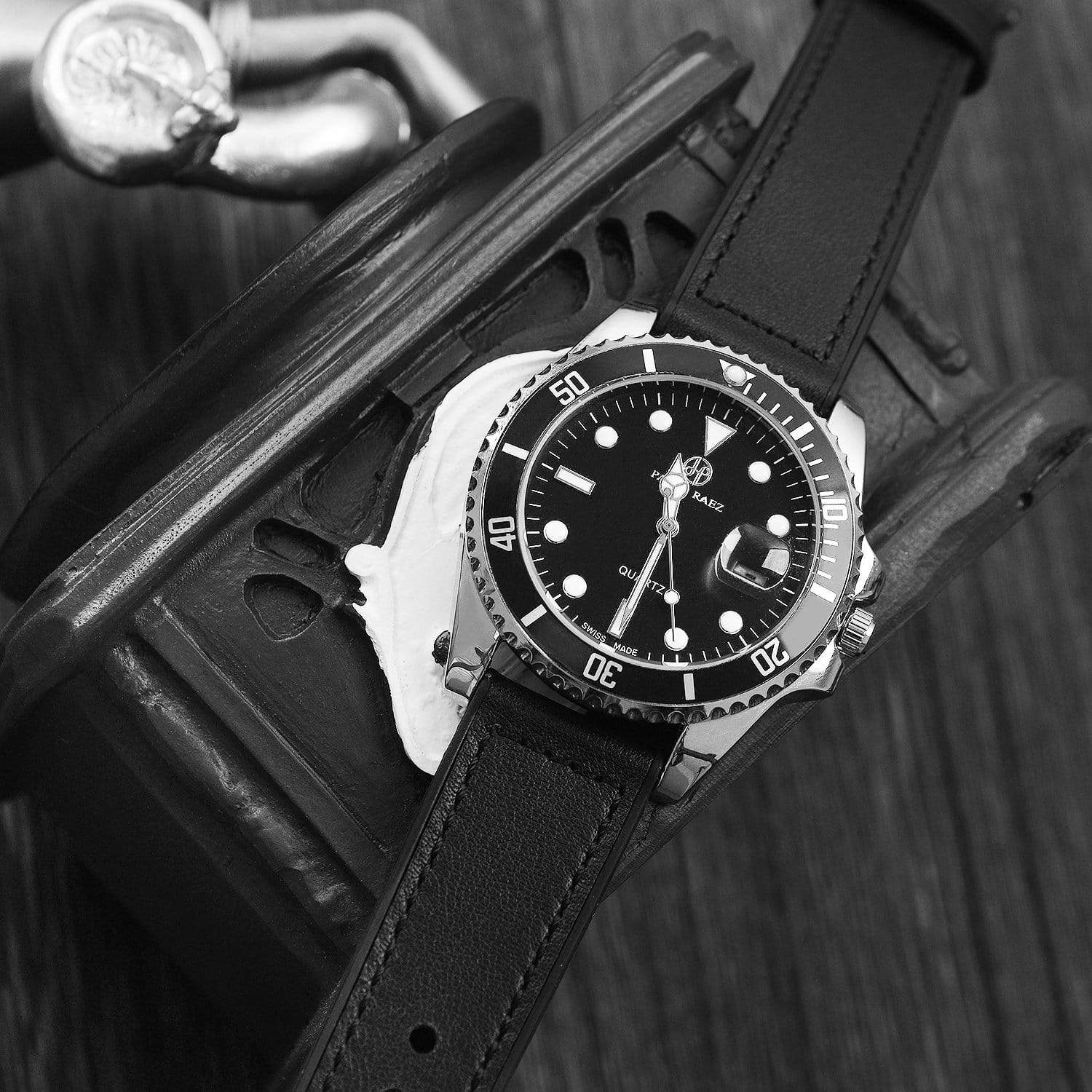 Black |  Leather/Silicone Fullmosa